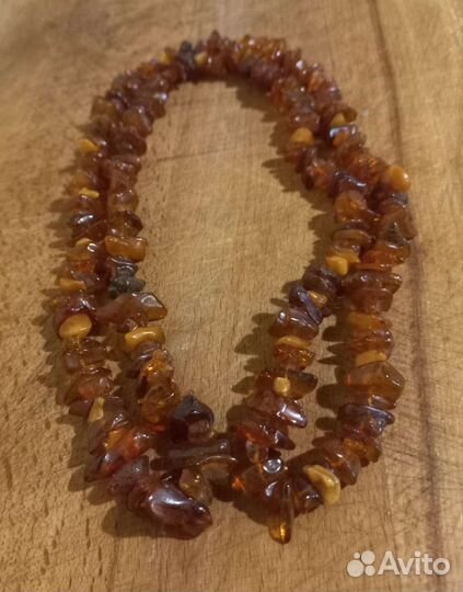 Янтарные бусы