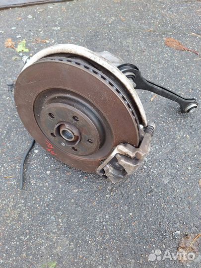 Audi A4 B9 ступица в сборе