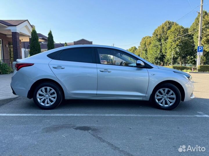 Hyundai Solaris 1.6 AT, 2018, 64 100 км