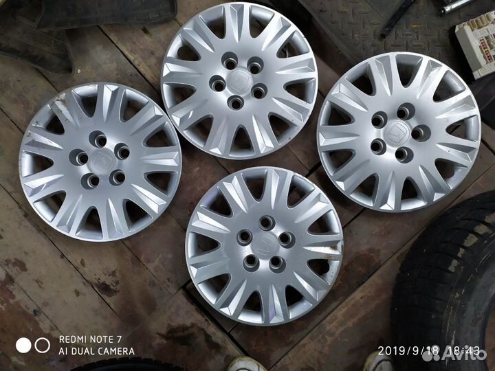 Колпаки хонда р15