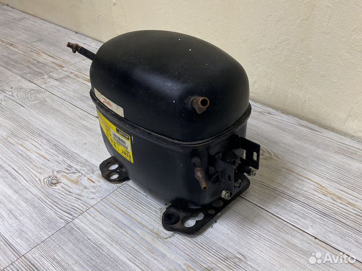 Компрессор Secop (Danfoss) sc15cl r404A