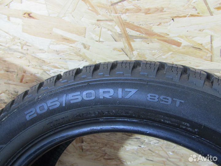 Nokian Tyres Hakkapeliitta 8 205/50 R17