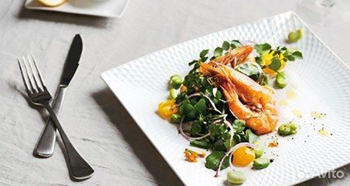 Тарелка Даймонд квадратная Maxwell Williams 3 рзмр