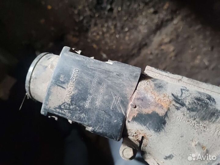 Корпус воздушного фильтра Audi 80 (B3)