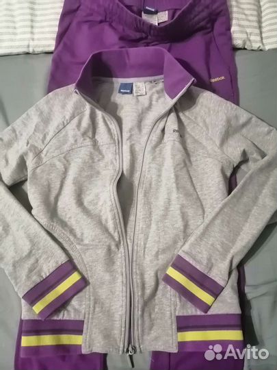 Спортивный костюм Reebok