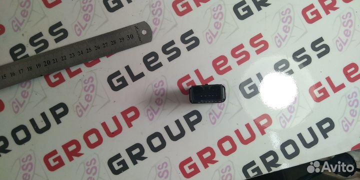 Кнопка включения аварийной сигнализации GF б/у 626