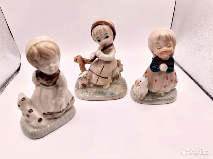 Фарфоровые статуэтки.Германия.Девочки