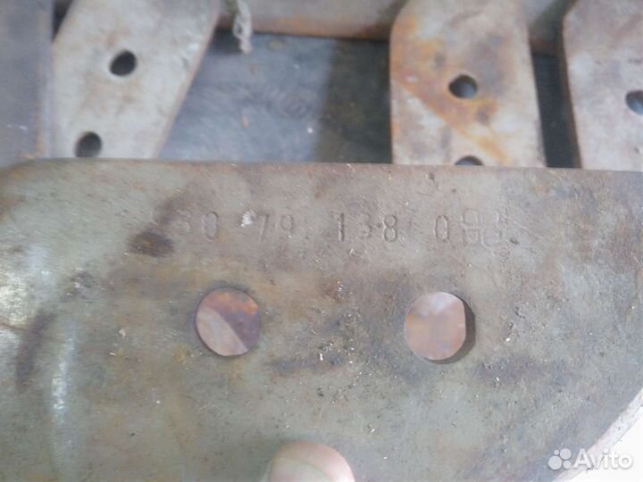 Отвал лемех