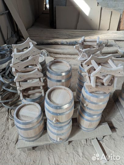 Профессиональные дубовые бочки из кавказского дуба