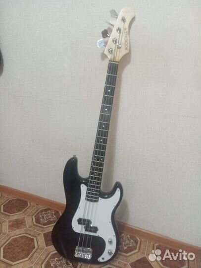 Бас гитара rockdale stars PB black
