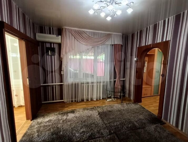 Дом 52 м² на участке 4 сот.