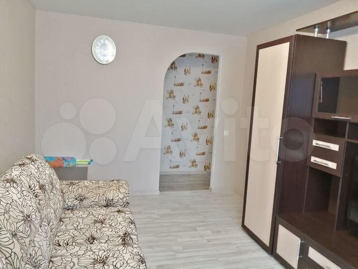 2-к. квартира, 43 м², 3/5 эт.