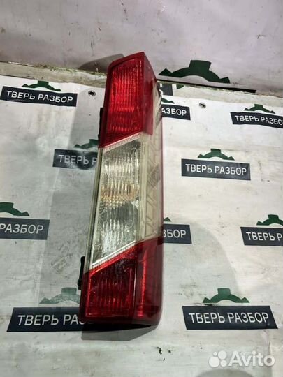 Задний фонарь - задний правый Ford Transit MK8 2.2