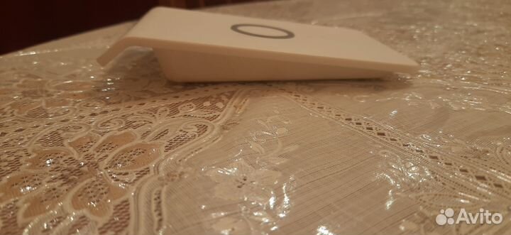 Беспроводная зарядка rombica