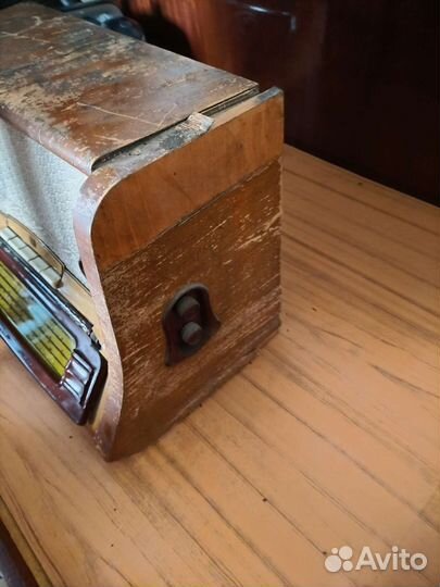 Радиола старинная времён ВОВ