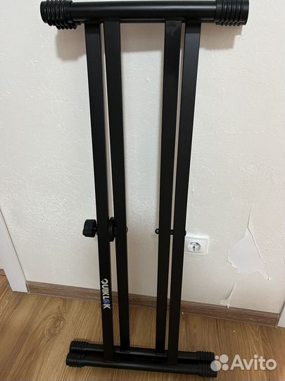 Подставка под электронное пианино