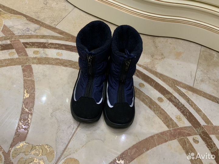 Зимние ботинки