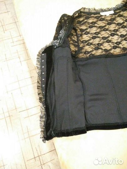 Блузка- корсет