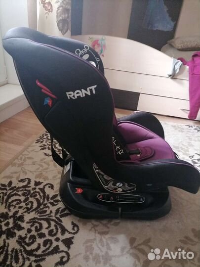 Автомобильное кресло