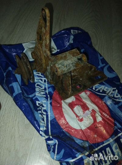 Кронштейн Компрессора рефрижератора на газель 4216