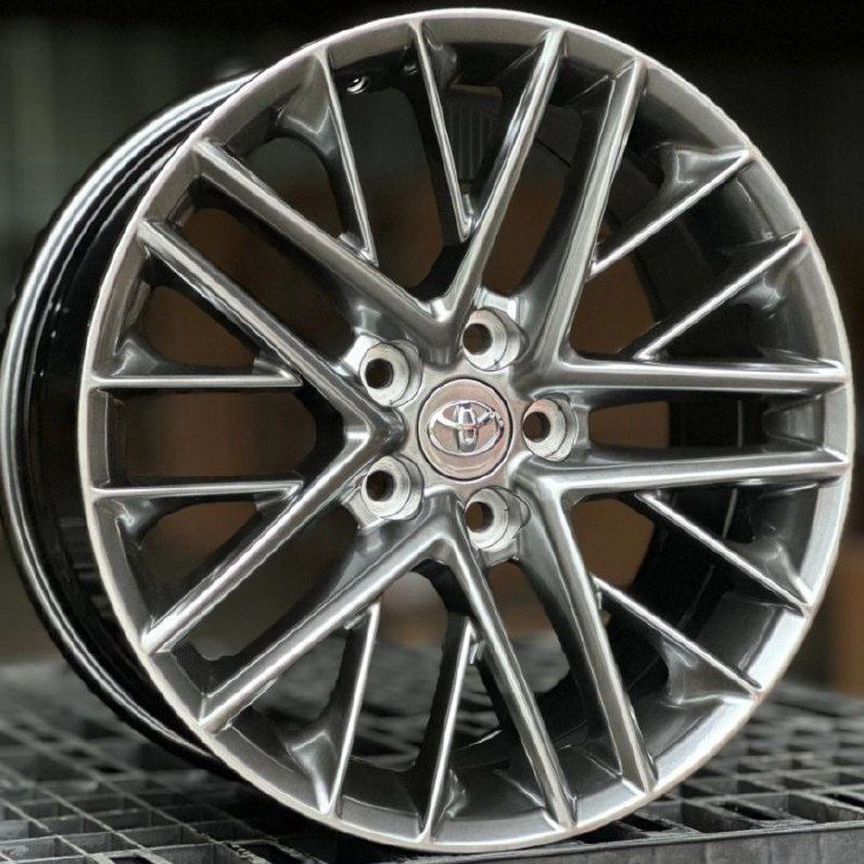 Литые диски Toyota 8×R18 5×114.3