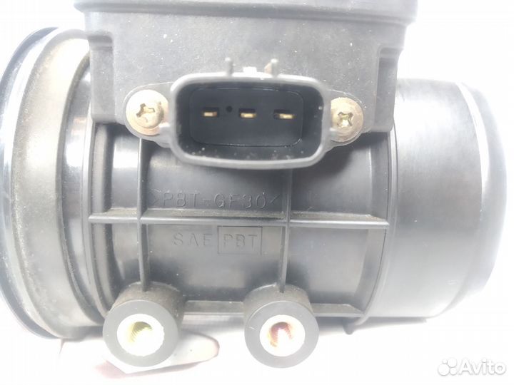 Датчик расхода воздуха Mazda