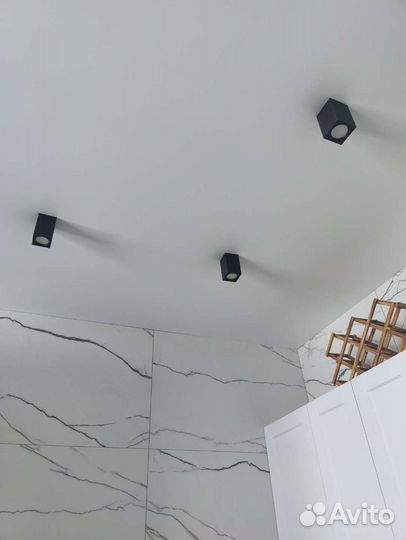 Светильник накладной