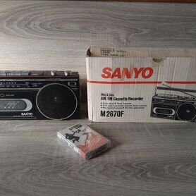 Кассетная магнитола Sanyo M2670F