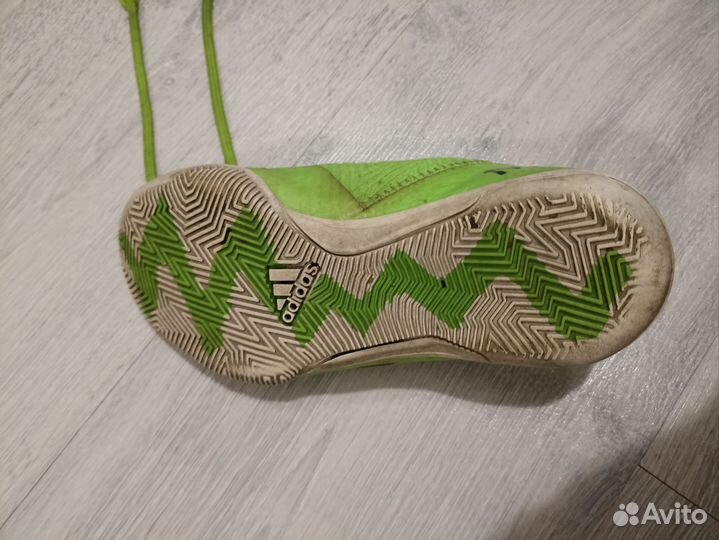 Футбольные бутсы adidas Messi