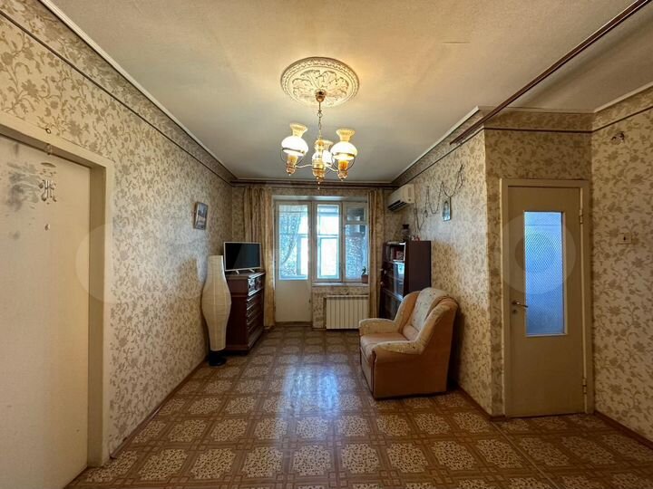 2-к. квартира, 45 м², 4/4 эт.