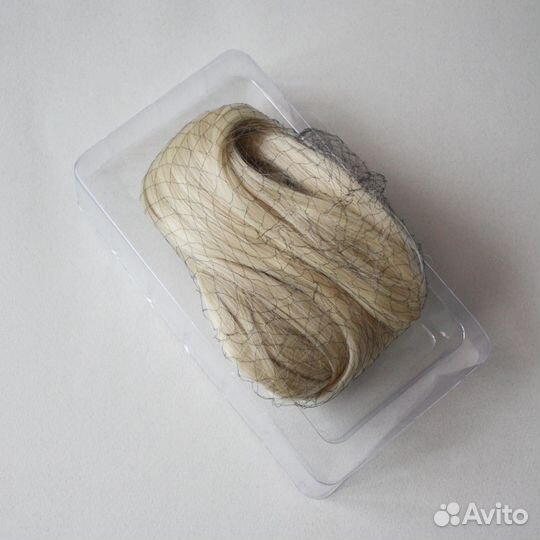 Накладные волосы блонд Волосы на резинке