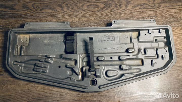 Ящик для инструмента BMW e31 e38 e39