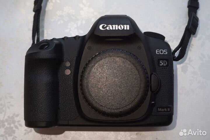 Canon eos 5D Mark II body