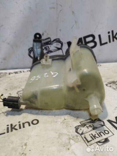 Бачок расширительный Mercedes B-Class W245