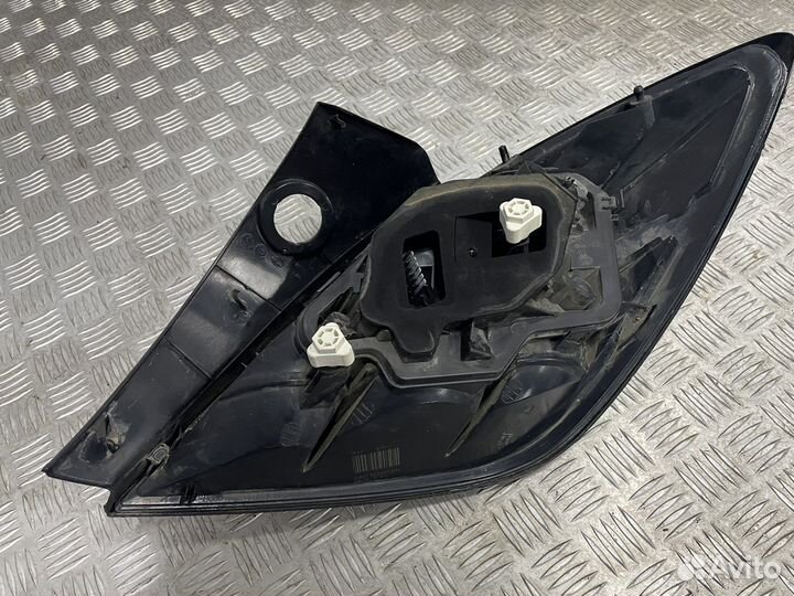 Фонарь задний левый Opel Astra H GTC