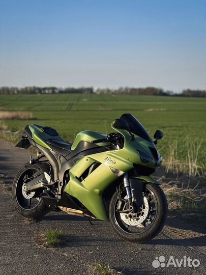 Kawasaki zx6r