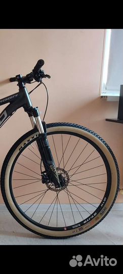 Вилка RockShox Recon 29