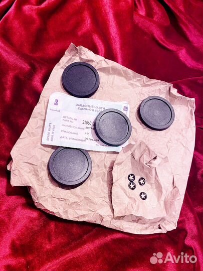 Новые вставки заглушки на хром колпаки 2106 СССР