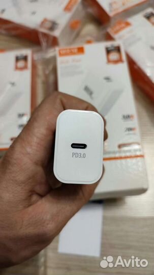 Блок питания/зарядное устройство type-c