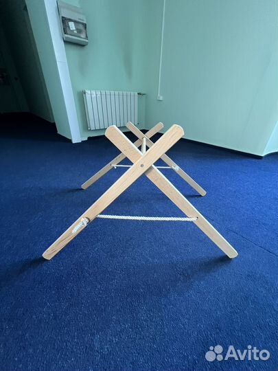 Тренажер монтесори (учимся стоять)