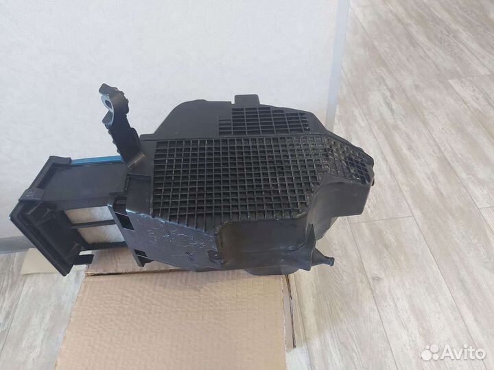 Корпус с воздушным фильтром