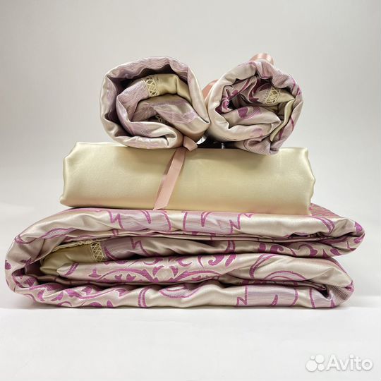 Комплект постельного белья шёлковый 28 мм