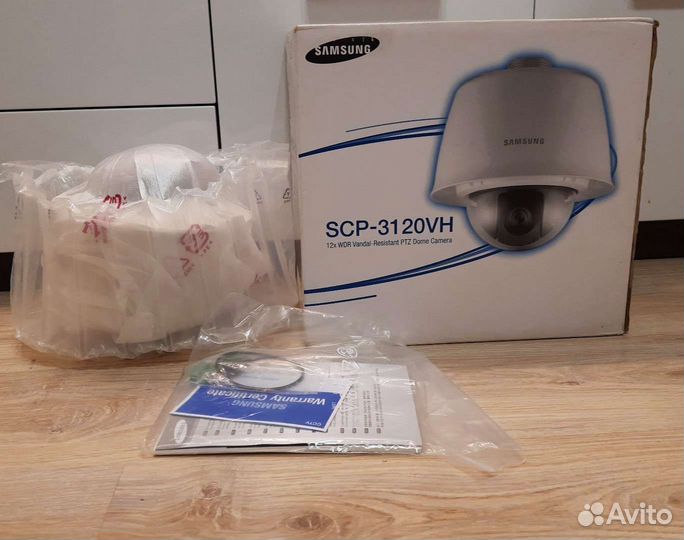 Камера видеонаблюдения купольная Samsung