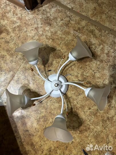 Люстра потолочная