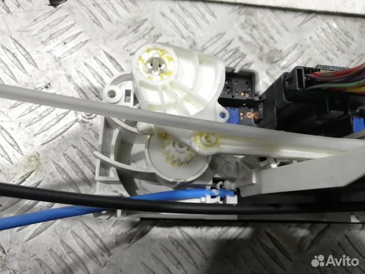 Блок управления отопителем Nissan Note E11