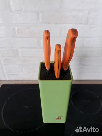 Подставка под ножи