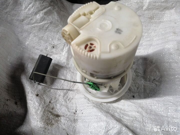 Бензонасос Renault Logan