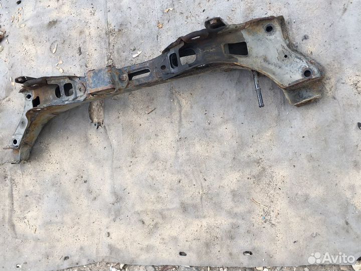 Балка задняя поперечная Kia Ceed 2 JD