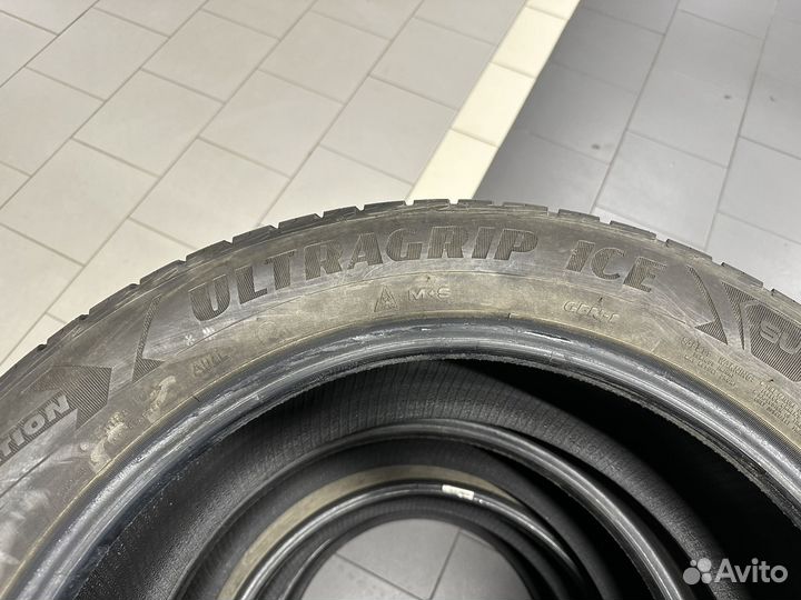 Goodyear UltraGrip Ice SUV Gen-1 235/55 R19 105T