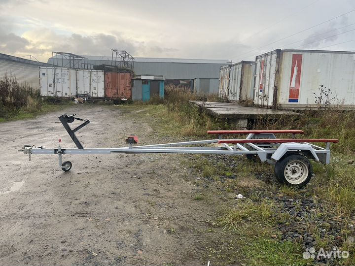 Прицеп для лодки